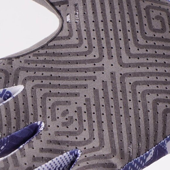 S.P.S.G-1 + Sun/UV Protection Touchscreen Adult & Youth Glove - Picture 6 of 6